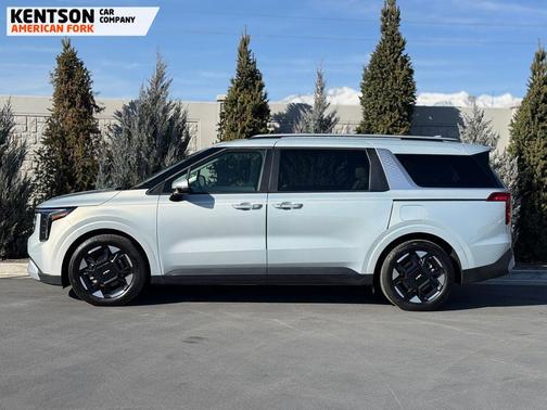 2025 Kia Carnival EX