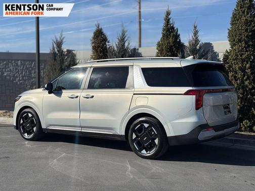 2025 Kia Carnival EX