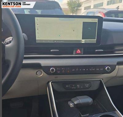 2025 Kia Carnival EX