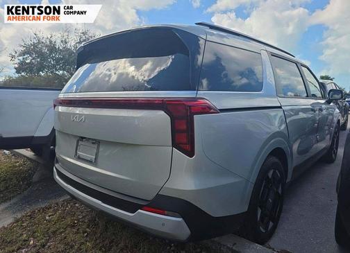 2025 Kia Carnival EX