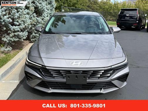 2025 Hyundai ELANTRA SEL