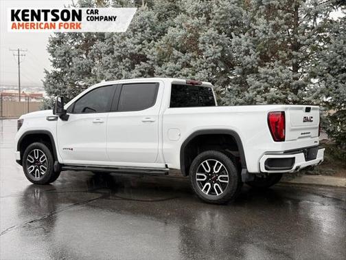 2023 GMC Sierra 1500 AT4