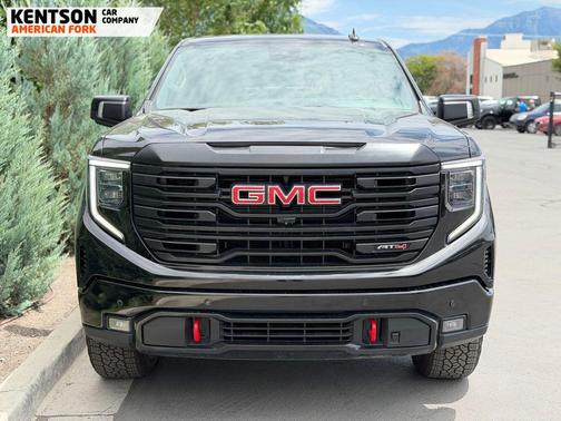 Onyx Black 2024 GMC Sierra 1500 AT4