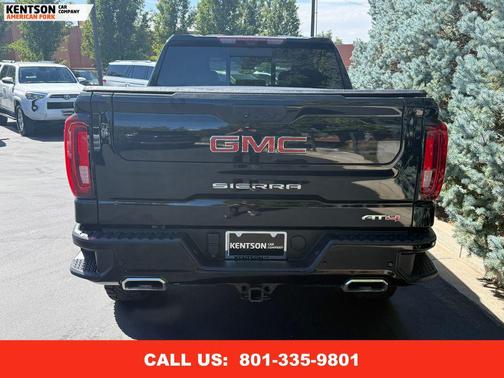 2022 GMC Sierra 1500 AT4