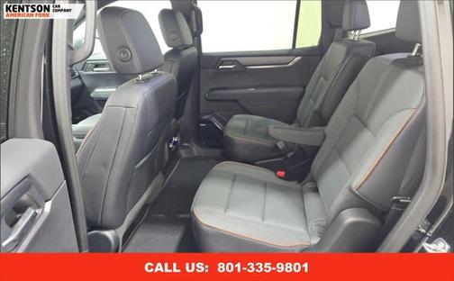 2024 GMC Acadia AWD AT4