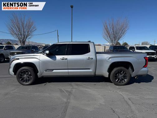 2023 Toyota Tundra Platinum