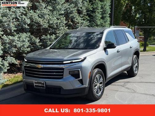 2024 Chevrolet Traverse LT