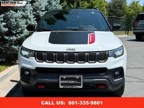2023 Jeep Compass Trailhawk