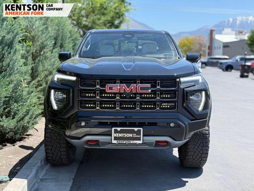 Onyx Black 2024 GMC Canyon AT4X