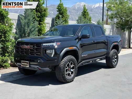 Onyx Black 2024 GMC Canyon AT4X
