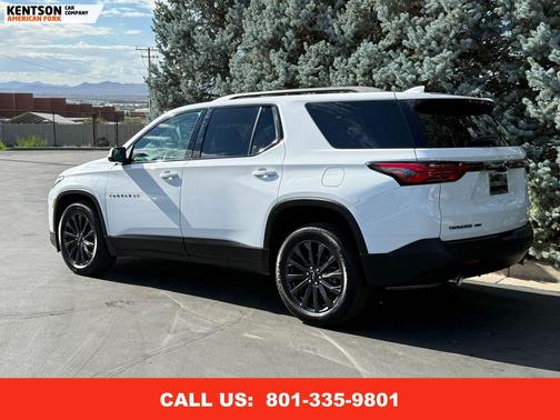 2023 Chevrolet Traverse RS