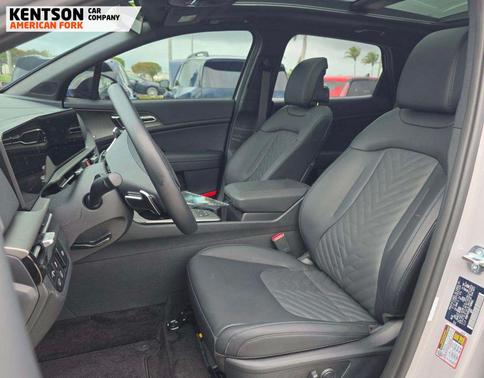 Wolf Gray 2026 Kia Sportage X-Line