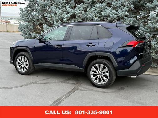 2025 Toyota RAV4 XLE Premium