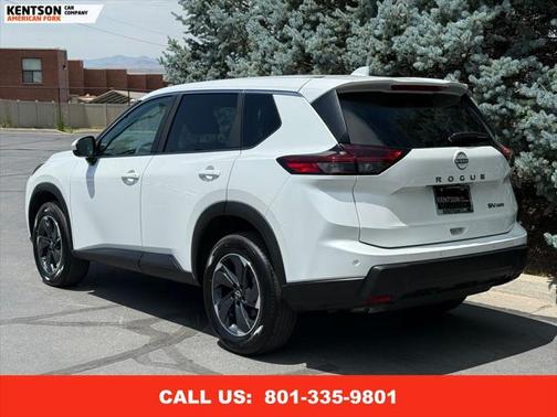 2024 Nissan Rogue SV