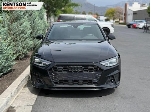 Mythos Black Metallic 2021 Audi A4 45 S line Premium