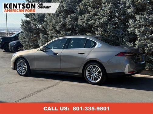 2024 BMW 530 i xDrive