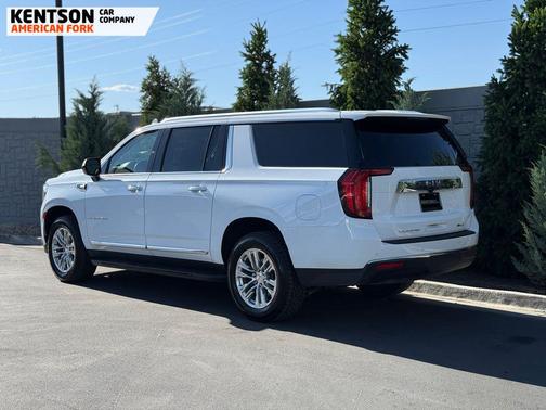 Summit White 2023 GMC Yukon XL SLT