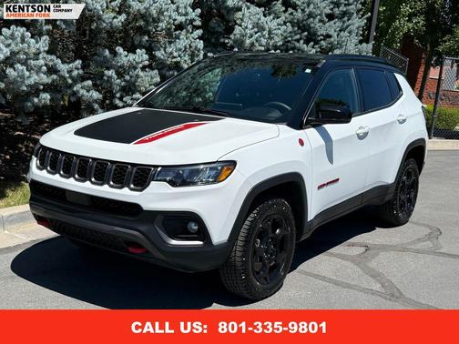 2023 Jeep Compass Trailhawk