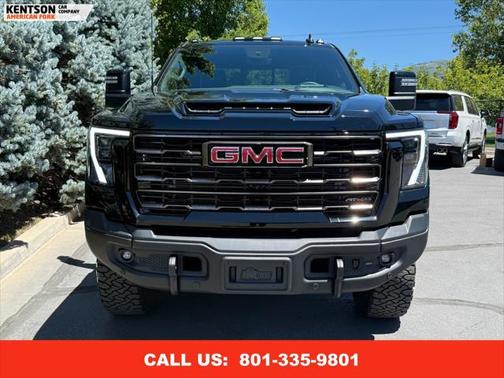2025 GMC Sierra 2500 AT4
