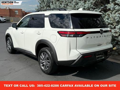 2025 Nissan Pathfinder SV 4WD