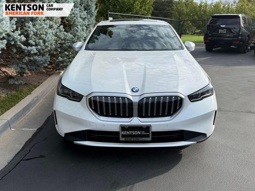 2025 BMW 530 xDrive