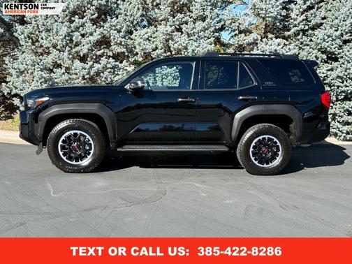 2025 Toyota 4Runner TRD Off Road