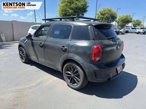 Light White 2016 MINI Countryman Cooper S ALL4