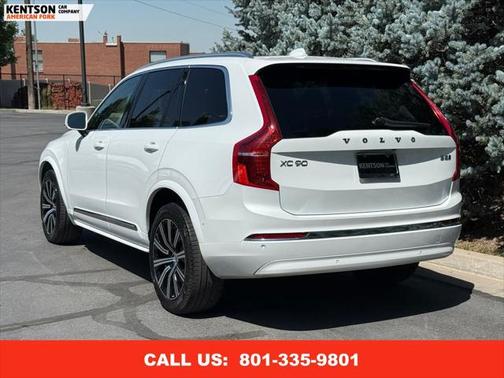 2023 Volvo XC90 B5 Plus