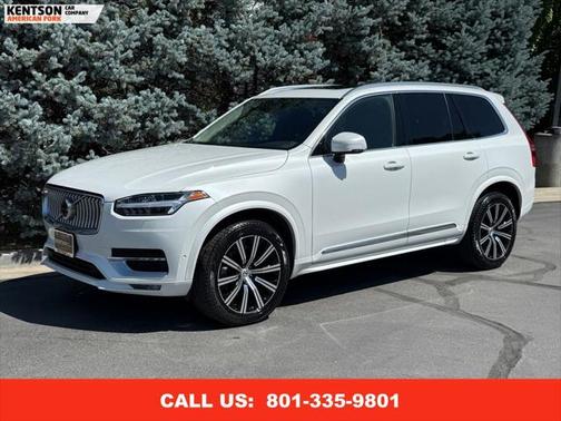 2023 Volvo XC90 B5 Plus
