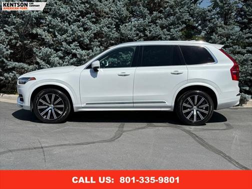 2023 Volvo XC90 B5 Plus