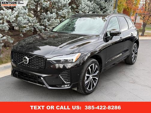 2024 Volvo XC60 B5 Plus Dark Theme