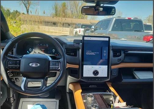 2024 Ford Expedition Max Platinum