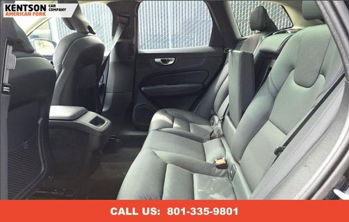2025 Volvo XC60 B5 Plus