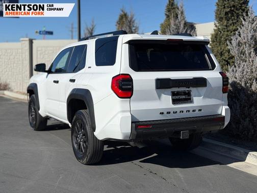 2025 Toyota 4Runner SR5