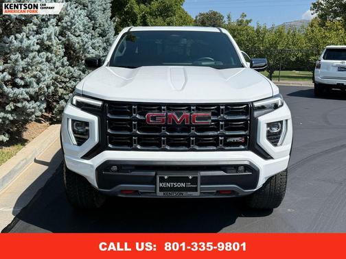 2024 GMC Canyon AT4