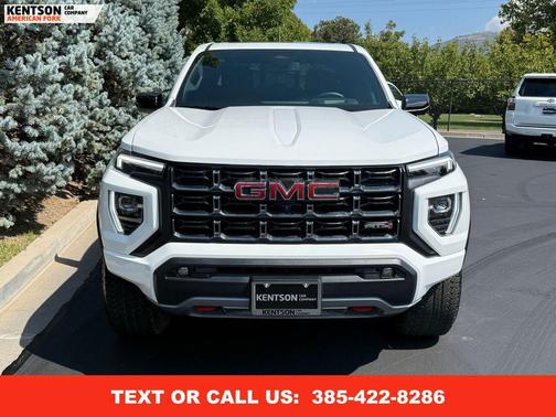 2024 GMC Canyon AT4