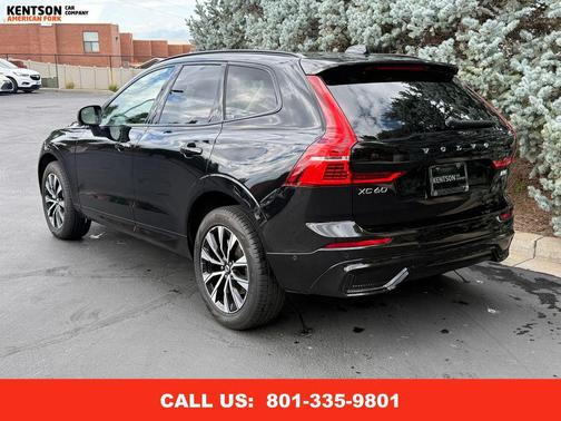2025 Volvo XC60 B5 Plus