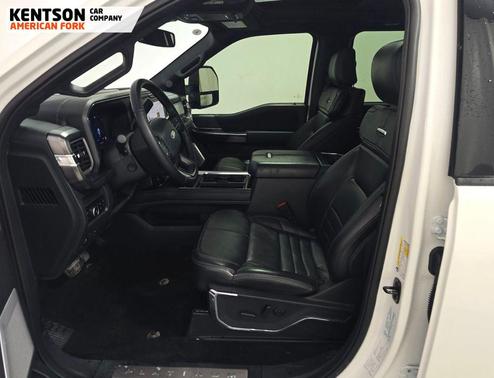 Star White Metallic Tri-Coat 2025 Ford F-250 XL