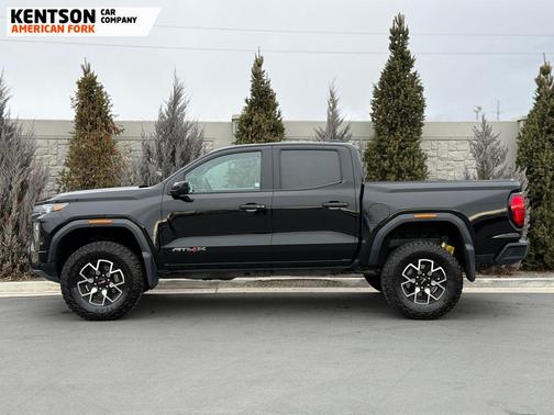 2023 GMC Canyon AT4X