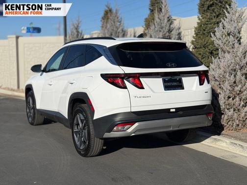 2025 Hyundai TUCSON SEL