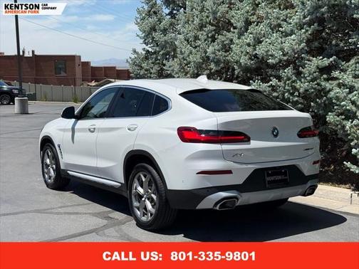 2024 BMW X4 xDrive30i