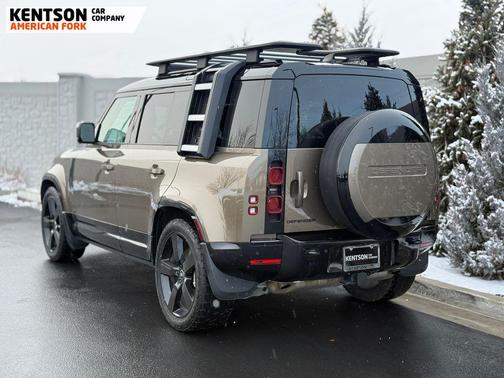 2024 Land Rover Defender 110 P400 X-Dynamic SE