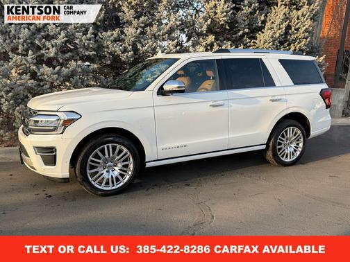 Star White Metallic Tri-Coat 2024 Ford Expedition Platinum