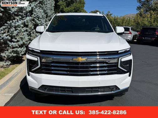 2025 Chevrolet Suburban LT