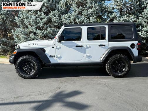 2020 Jeep Wrangler Unlimited Willys 4X4