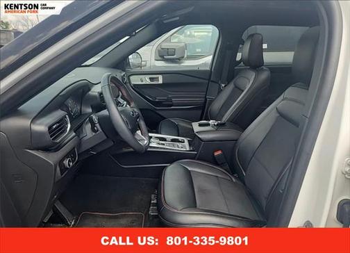 2024 Ford Explorer ST-Line
