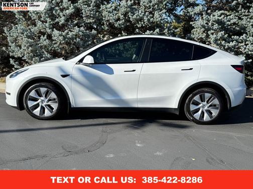 2023 Tesla Model Y Long Range Dual Motor All-Wheel Drive