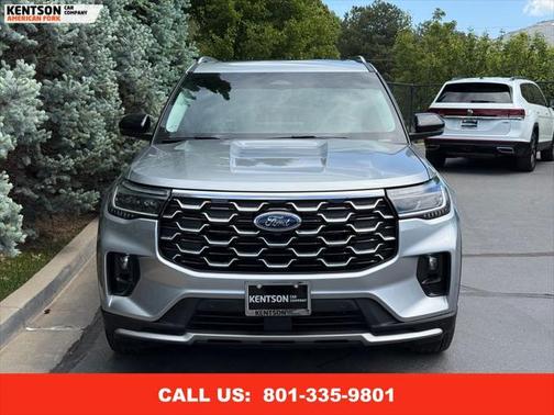 2025 Ford Explorer Platinum