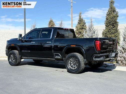 2025 GMC Sierra 3500 Denali