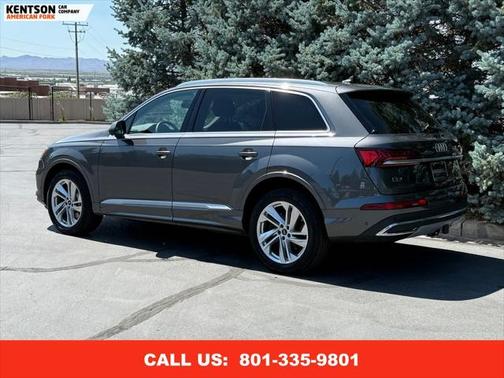 2022 Audi Q7 45 Premium